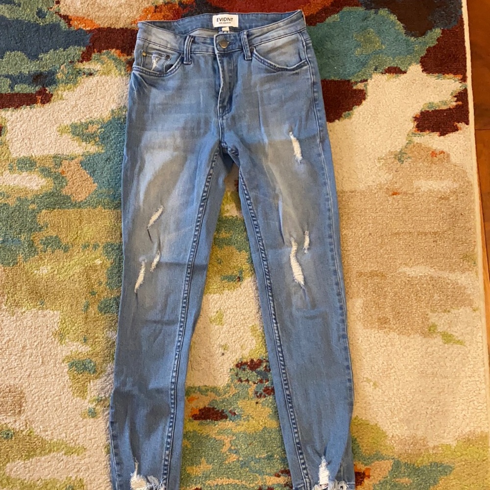 Evidnt Skinny Jeans with Ripped Details